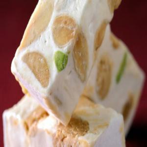 NOUGAT PRALINES LOUKOUM CARAMELLE - patisserie nous somme la societe numero 1 qui produire le nougat en tunisie . nos produits commercialiser dans toute la tunisie et les grand surfaces de la tunisie . nous offrirons des prix unbattables et une qualite superieure .