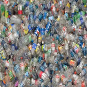 grande quantite de bouteilles plastique a vendre - energie renouvelable jai une grosse quantité de bouteilles en plastiques a vendre si vous etes intéressé contacter moi merci.