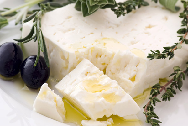 Feta grecque - lait et produits laitiers bonjour,  nous sommes une entreprise commerciale opérant dans le domaine de l'exportation des produits laitiers grecs. nous vous proposons la fameuse feta grecque de qualité supérieure et à prix compétitif. n’hésitez pas à nous contacter 