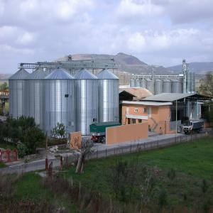 Usine Aliment betail - aliments pour animaux fabricant usine aliment de bétail nous vous conseillons pour la réalisation de votre projet . avec plus de 100 ans d 'expérience et des milliers de réalisation dans le monde notre savoir faire et notre compétence sont a votre service demander votre devis gratuit en