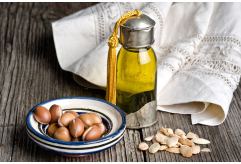 Huile d’argan 100% BIO en Vrac ou conditionné - matiere vegetale nous sommes une entreprise marocaine exportatrice des huiles végétales,  pression à froid,  nous exportons en vrac ou conditionné,  huile d’argan,  huile de figue de barbarie 100% bio,  certifié ecocert et onssa,  de très bonne qualité,  n’hésiter pas