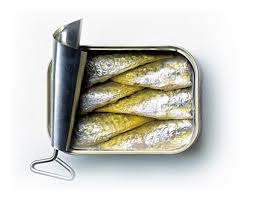 Conserve de Sardine  - conserve semi conserve nous sommes une société de commerce international en tunisie spécialisée dans l'exportation des conserves de sardine . nous avons a notre disposition des sardines en boite . les sardines viennes en plusieurs qualité dont l'huile d'olive vierge et à la sauce 