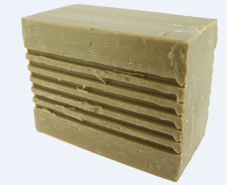 SAVON PUR VEGETALE POUR DETERGENCE EN 300G 400G - hygiene entretien nous recherchons des clients qui recherche un produit de qualité sans parfum conservateur ou colorant pour vendre sur marché en developement qui utilise encore beacoup le savon pour tous netoyage--looking for clients searching for top qualité soap in ingredients,  without parfume