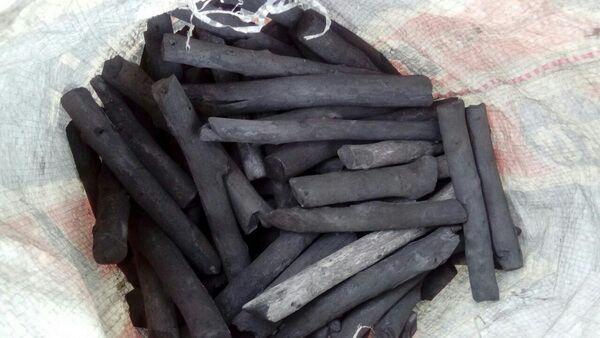 HARDWOOD CHARCOAL FOR HOOKAH  AND BBQ - wood charcoal fiber dear --we can suply with high quality charcoal stick from hardwood than can be use for bbq and hookah ,  the product will be pack as e your request - any serious buyer can connect with us -