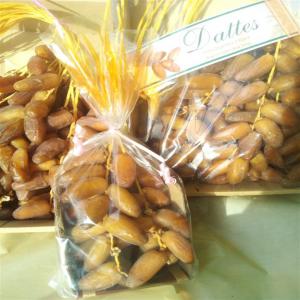 ALGERIAN DATES TOLGA PRIME QUALITY 2018/2019 - roasted seeds and nuts our date palm groves for export look for importers,  wholesalers and big distributors for its dates and derivatives production--our production platform in the family-run tolga area with a family scale,  ensures the quality and freshness of its products and tailor-made packaging by offering reliable se