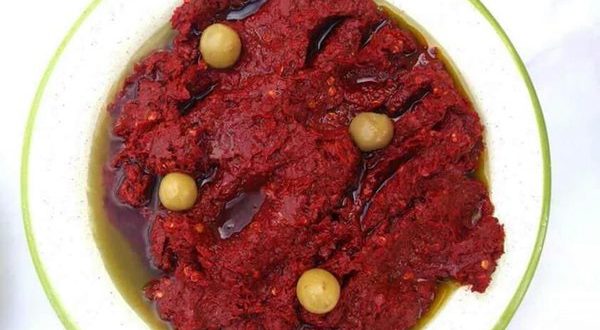 HARISSA TUNISiENNE - épices aromates harissa est une purée de piments rouges originaire de la tunisie. les piments sont séchés au soleil puis broyés avec des épices  alors profiter 