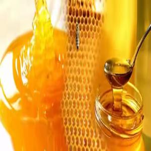 Miel , des épices et des huiles essentielles - épices aromates nous sommes une société basée à antananarivo madagascar.nous avons des produits de très bonnes qualités.--comme des épices,  de miel, des huiles essentielles , ... --épices - poivre noir et blanc,  baie rose,  pili-pili,  girofle,  cannelle,  stevia,  c