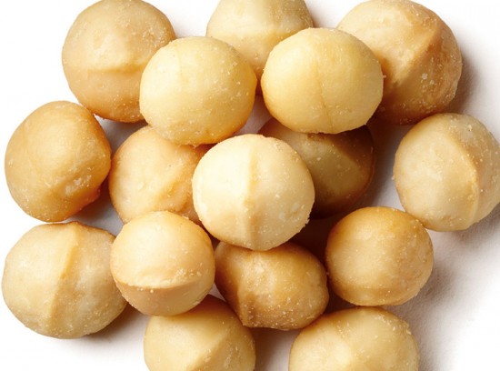 noix de macadamia à vendre - fruits secs et graines grillées ingrédients nutritifs- protéines,  dizaines d'acides aminés importants,  vitamines b1,  b2,  b6,  vitamine e,  calcium,  phosphore,  fer,  zinc------caractère- rich nutrition,  saveur unique sucrée et croustillante,  a été décrite comme la meilleure noix 