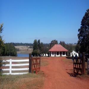 Propriété agricole mixte 9 000 hectares - céréales paraguay,  très belle propriété agricole mixte. les terres sont de première qualité et permette 2 récoltes de soja à l'année. plusieurs rivières traversent la propriété et 2 lacs. l’exploitation est mixte. agriculture - soja