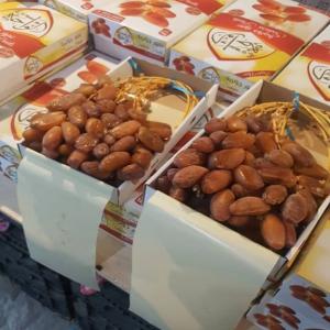 Algerian dates  - fruits and vegetables dear clients----with our algerian dates,  high quality deglet nour. we propos our premium variety for export to america,  africa and asia region. ----for any request let us know. we are available to offer you our best price. ----waiting your request.