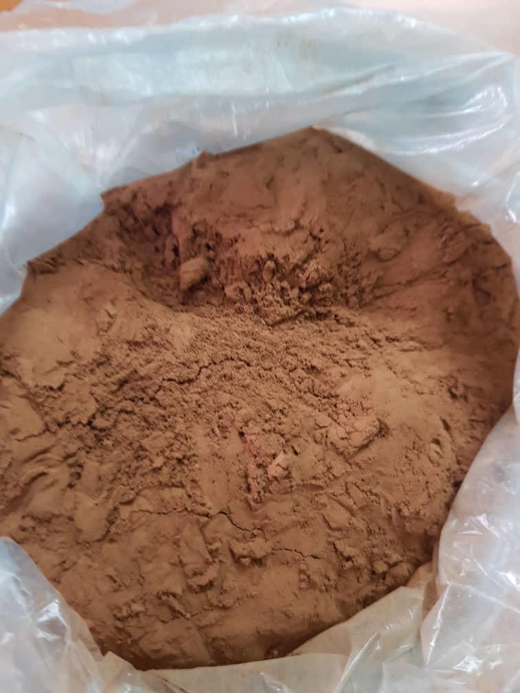 NATURAL COCOA POWDER 20/22  - pastry we own more than 1000 tons of cocoa powder. we target chocolate manufacturers. --our product is made in ivory coast,  production december 2018.pur and natural.