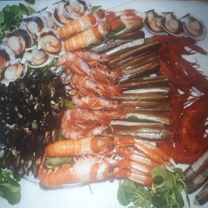 Cherche exportateurs des fruits de mer - coquillage crustacé a tous les exportateurs de fruits s de mer.--merci de nos faire part de vos propositions afin de trouver un point de rencontre,  commercial viable.--notre reponse vous sera envoyee dans un bref delai.--bien coordiallement.--