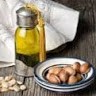 L'HUILE D'ARGAN NATUREL ET PUR - huiles découvrez et appréciez l'huile d'argan cosmétique et alimentaire naturelle et pure,  sous toutes ses facettes ! trouvez aussi une riche sélection de produits cosmétiques & d'hygiène corporelle dérivés,  ainsi que des produits d'accueil hôte