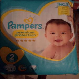 couche pampers - hygiene entretien bonjour je vend des couche pampers taille 2- 31 couche,  j'ai 15 paquet --neuf sous emballage très bonne qualité--prix- 7e l'unité