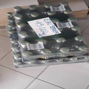 EAU PERIER  - boisson alcoolisée vous offre 90 packs *d'eau perrier* de 33 cl parfait pour  vos invités de marque  pour vos  réceptions de tabaski ou vos differents évenements - batpteme mariage ,  enterrement ,  etc ..-- --pour toute personne / acheteurs intéressez veuillez nous contactez immédiate