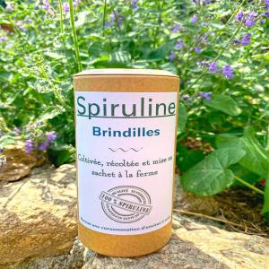 Brindilles Spiruline Française Qualité Supérieure - autres producteur de spiruline dans le sud de la france,  la belle spiruline vend sur surplus de stock !----brindilles - 100% spiruline qualité supérieure----nous mettons toute notre attention à cultiver une spiruline de qualité supérieure.--la récolte se fait gr&ac