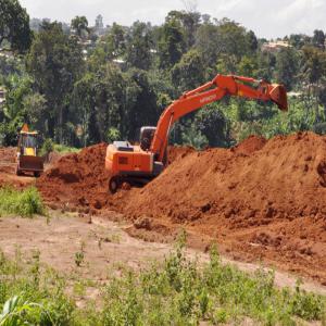 vente de terrain agricole - mine terrain concession vente de terrain titré de 24 hectares au lieu dit bissiang  ( cameroun) qui est a 10 km du centre ville de kribi qui est une ville touristique et possede un port en eau profonde pour l ecoulement des produits vers le monde.