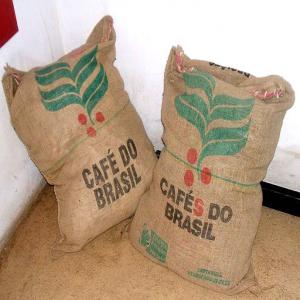 Café grain torréfaction artisanale - café cacao thé café 100% arabica brésil grain torréfaction artisanale--5, 50€ le kg,  commande min 100kg--café robusta cameroun ou vietman grain torréfaction artisanale--4, 90€ le kg,  commande min 100kg--