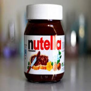 Produits NUTELLA - produits sucrés grand stock de produits nutella disponible ------ nutella pot de 200gr--- nutella pot de 3kg --- nutella&go--- nutella be-ready----