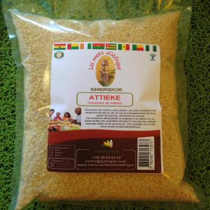 VENTE D'ATTIEKE DESHYDRATE - céréales vente d'attieke deshydrate en sachets de 300g,  500g et de 1kg en trois types de gains - gros grains,  grains moyens,  grains fins.----cherche importateurs,  distributeurs,  grossistes,  revendeurs pour nos d'attieke deshydrate --fabriquées sur place en cote d'ivoire,  au togo,  et au cameroun.--livr