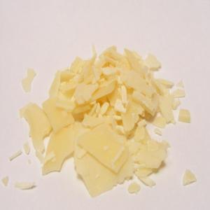 Produits cosmétiques , cire emoustifiante - autres cire émoustifiante végétale utilsée dans la fabrication de créme pour la peau. cette cire auto-émulsifiante très facile d’emploi permet la réalisation de belles crèmes lisses et onctueuses.