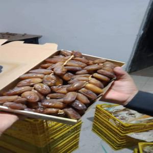 looking serious buyers for dates of algeria - fruits and vegetables hi, im looking serious buyers for dates from algeria,  we have best quality with best price , we can export to all world, thanks 