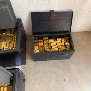 Recherche vendeur  sérieux GOLD Paris ou Bruxelle - métaux bonjour--nous recherchons des vendeurs sérieus pouvant vendre du gold sur paris ou bruxelles.----les échanges seront réalisées au cours de la bourse de londres avec un discount qui garantira les commissions des deux côtés.----procédure simple ---premie