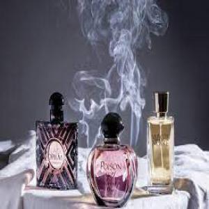 Fournisseur de parfums - hygiene entretien bonjour,  --nous vous proposons des parfums authentique de dubai,  nous avons plus de 300 variétés --possibilité de visualiser notre liste de prix par whatsapp ou mail--nous pouvons vous fournir toutes les quantités souhaiter dans un delais de 7 jours a partir de la command