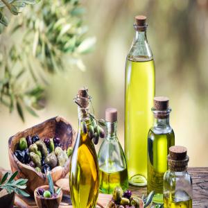 Olive  - olis we are a company whose speciality is extra virgin olive oil in a cool way to maintain the natural oil quality --we sell oil with credibility and we have a reasonable amount of oil season 2022.