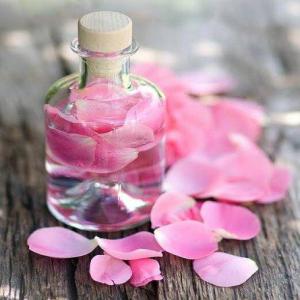 eau de rose certifie bio du maroc  - matiere vegetale nous somme une fabrique basée a agadir,  maroc nous exportons une excellente qualité d'eau de rose certifie bio en vrac ou conditionnes .--nous offrons le meilleur prix sur le marche--veuillez nous contacter pour plus de détail  