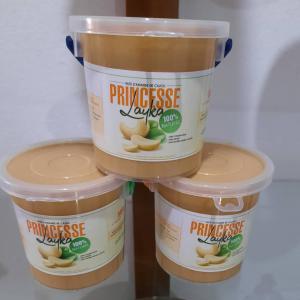 Pate d'amande de cajou 100% naturelle - matières grasses les bienfaits de la pate d’amande de cajou princesse layka* --●riche en vitamine b6,  b2,  b1,  k,  e--●garantit une bonne sante cardiovasculaire--*● reduit le risque d’apparition du diabete* --● *meilleur bouclier anti-cancer* --●apporte le plein d’energie--● *ralent