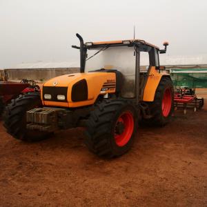 Vente matériel, tracteur, serre ... - matériels machines voici la liste des matériels disponible au bénin,  pour les tarifs merci de me contacter--clio iv--fourgon traffic--tracteur fructus 55 cv--tracteur fructus 60 cv--tracteur ceres 90 cv--remorque 1--remorque 2--remorque 3--pulvérisateur occasion--covercrop--canadien--rotavator--cu