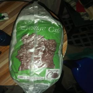 Café moulu ivoirien 💯% Robusta - café cacao thé café moulu de très bonne qualité 💯% robusta d'origine ivoirienne à vendre en gros ,  demi-gros (à partir 100 kgs )et détails(5-99 kgs)----prix unitaire- 2200 francs cfa/kgs ----