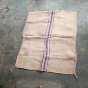 VENTE des sacs de jute - conditionnement nous représentons une société installé au bénin mets en vente des sacs en jute nous sommes à la recherche de clients potentiels,  veuillez nous contacter pour plus d'information. merci cordialement