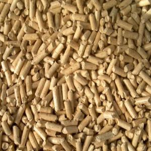 PELLET EN A1 , SACHETS DU 15 KG - energie renouvelable nous avons disponibilite' du 500 mt du pellet 100% pin blanc,  origine europeene,  pallet eur1 dans de sachets du 15 kg ,  72 sachets pour palet. camion du 23.76 mt . 