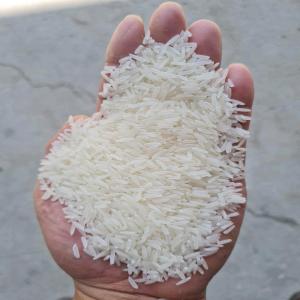 Riz 5%,15%,25%,50%,100% de brisure  - céréales nous entreprise ivoirienne en partenariat avec des sociétés indienne,  pakistanaise, vietnamienne,  thaïlandaise pour la distribution de riz somme près pour des partenariat a long terme nous pouvons fournir le riz en très grande quantité et partout dans le monde faite