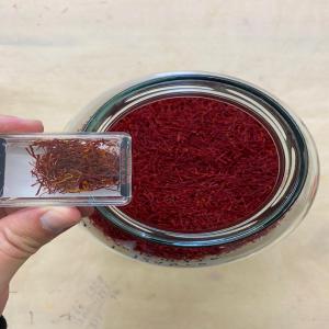 SAFRAN (SAFFRON) - épices aromates safran - direct producteur - stock disponible - 60kg--origine - ukraine  --documents de conformité fournis --modalités de règlement négociables à livraison 