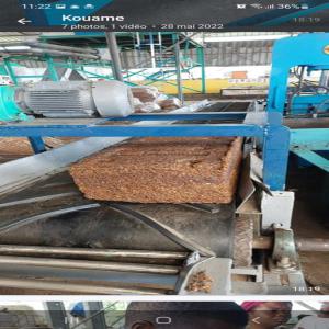 Rubber  - Industrie exploitation nous avons en usine du rubber disponible pour tous ceux qui se sentent dans le besoin. vous n'aurez juste qu'à nous contacter pour les négociations en bonne et dure forme. merci...