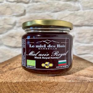 miel noir Royal BIO, Bulgarie AOP - produits sucrés grossiste en miel de france et du monde. nos avons en stock plus de 30 sortes de miel bio et conventionnel. ils sont- non mélangés,  non pasteurisés,  brut,  non filtrés,  extrait à froid. nous vendons en vrac ou en pots. expédition en france ou à l'&eacu