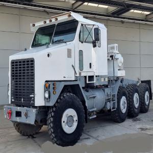 Oshkosh 8X8 Tracteur  NEUF Transport lourd - transport transit logistique oshkosh 8x8 tracteur--m1070 8x8 ex usa big-axle winch--2010 | 18.402 km | automatique | 500 hp | 8x8 | oshkosh----caractéristiques--spécifications générales--référence nr--70126366--marque--oshkosh--cabine--dubbele cabine--côté conducteur--gauch