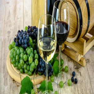 Besoin des usines de vins - vins nous recherchons des usines de production de vin en europe,  nous avons une grande compagnie en royaume-uni qui a besoin des vins pour les revendre. pour devenir votre grossiste,  nous voulons des fournisseurs qui peuvent faire la livraison a notre entrepôt en royaume-uni. le paiement se fera ap