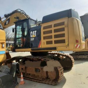 Pelle sur chenille CATERPILLAR 336 F - matériels machines urgent vend année de fabrication	2017--heures d'utilisation	8 573 h--pays	france--emplacement	rennes /,  france--l/c accepté 120 jours--climatiseur	--plaque ce	--éclairage	--autograissage	--am fm cd radio	--label epa	--carters moteur	--bras,  moyen	--clapet de retenue de la fl&egr