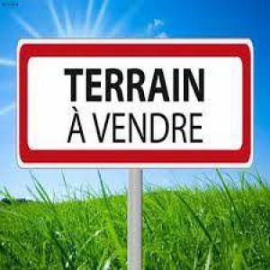 PROMOTION FONCIÈRE - mine terrain concession entreprise btp dispose de lots en périphérie d'abidjan ( agboville). 1 heure de route d'abidjan.--bonne situation géographique--quantité - 500 lots disponibles--superficie -  500 et 600 mètres carré--prix unitaire - 2.500.000 fcfa--vente par lots de 10.--vis