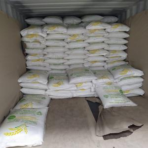 riz cassé disponible au bénin et au port de lomé - céréales jais  de riz cassé étuivé a 5% ir64  a cotonou  bénin ( 52mt ) et au port de lomé (26mt) contactez nous si vous etes interesser