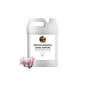 Fournisseurs de Magnolia Précieuse en gros  - huiles la note de parfum magnolia précieuse évoque une odeur florale délicate et raffinée,  caractérisée par sa légèreté et son élégance. le magnolia est une fleur majestueuse,  symbole de pureté et de noblesse. sa fragrance 