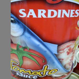 Canned Sardines - fish dear sir/madam,  (hs 160413)--we would like to offer- canned sardines. available in tomato sauce. packed in tin can with nett weight- 80 gr,  100 gr,  185 gr,  200 gr. drain weight- 70%-75%. can type- normal or easy open end (eoe). four dozens can in carton box. certificate - halal,  iso 9001,  haccp. pro