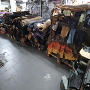 leather stock lot - other we are looking for buyers of finished leather, --out-of-season leather stocks,  leather for--shoes,  luggage and cars.--we sell leather by the kg,  by the square meter--or per square foot,  we have good prices, --good deals.--