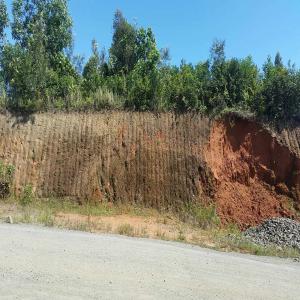 Vente de remblai - autres remblai de qualité,  comprenant plus de 30 000 mètres cubes de terre,  sable et gravier. idéal pour les projets de construction,  les aménagements paysagers ou les travaux de nivellement. 