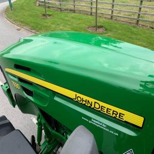 Tracteur John Deere 7930 - matériels machines nous mettons en vente ce tracteur d'occasion john deere 7930. --vous etes priez de nous contacter par mail ou par sms.--description --john deere 7930,  année 2008,  4922 heures,  avec transmission auto-quad 40k,  tls,  bobines manuelles x3,  green star ready,  isobus ready,  siège passager,  cl