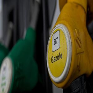 Recherche acheteur  - pétrole gaz nous recherchons des acheteurs sérieux pour un stock de 35 millions de litres de gasoil disponibles à dakar à --430 fcfa le litre.--si vous etes intéressé préparez un bon de commande et contactez-nous.--merci 